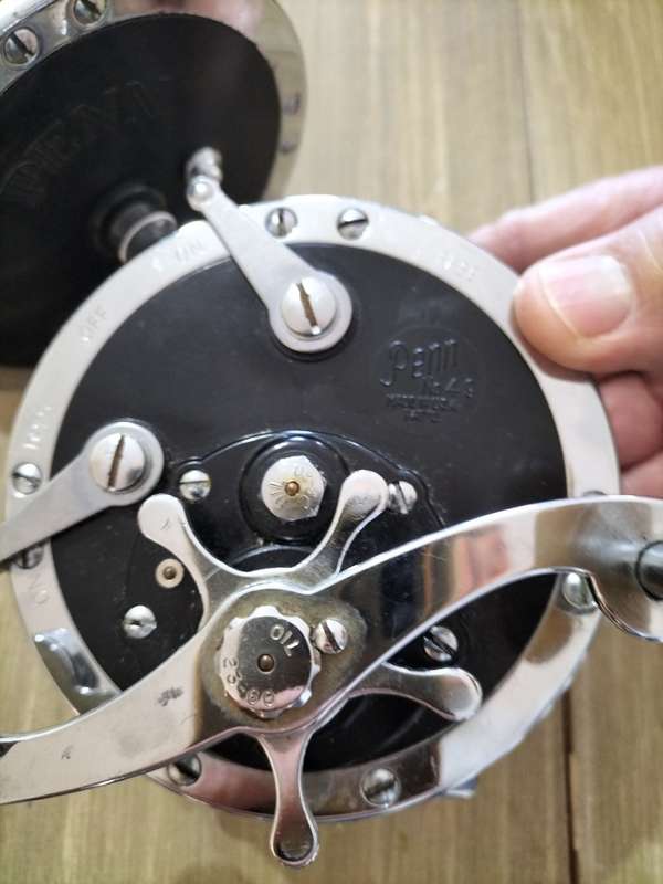 TWO PENN, USA, FISHING REELS