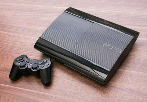 PS3 For Sales, with 4 controllers and 5 games (3 Months Old)