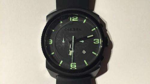 DIESEL 5 BAR WATCH - GLOW IN THE DARK DIALS