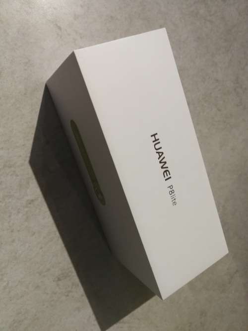 HUAWEI P8 LITE