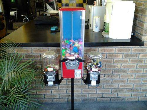 VENDNG MACHINE ,THREE COMPARTMENTS  AVERAGE EARNINGS IN QUITE PLACE R2400.00 PM