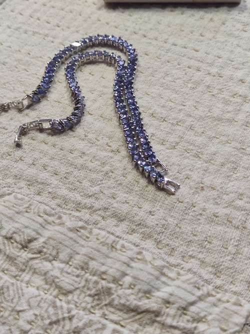 Tanzanite and white gold bracelet.    AWESOME