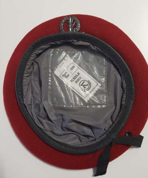 Military red beret Israeli 1978