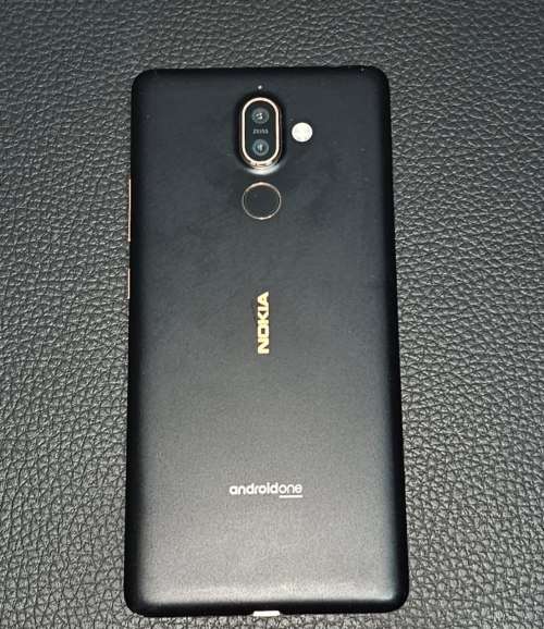 Nokia 7 Plus - Cracked Screen