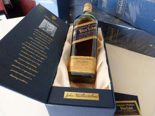 BLUE LABEL JOHNNY WALKER