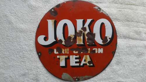 ANTIQUE JOKO TEE SIGN-METAL-+/- 300MM IN DIAMETER