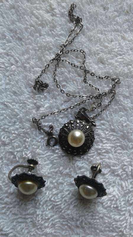 SALE!!!- ANTIQUE COSTUME JEWELRY