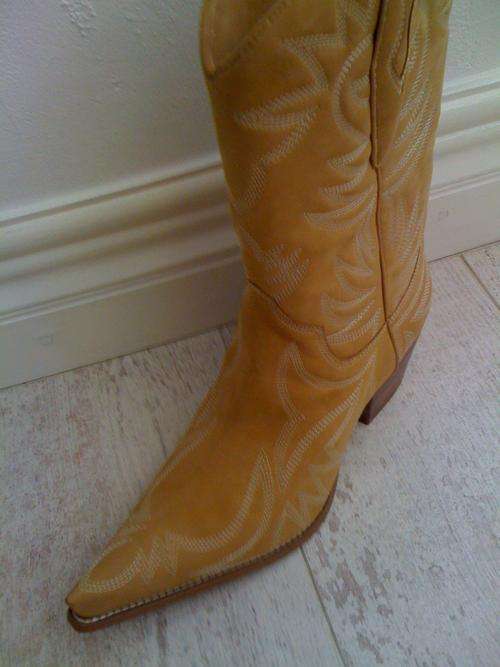 60% SALE Guess Marciano Tan Cowgirl Boots, brand new!!