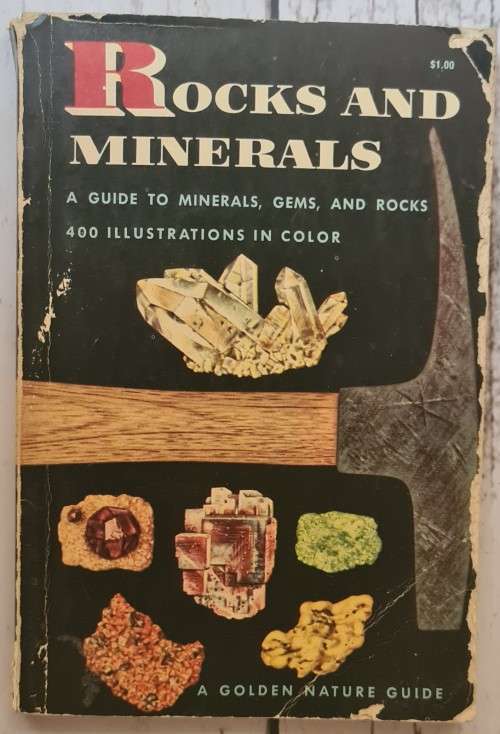 Rocks and Minerals - A Guide to Minerals, Gems, and Rocks (Golden Nature Guides) Paperback