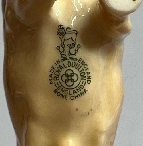 Royal Doulton Miniature Welsh Corgi Figurine K16