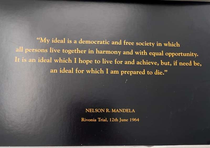 Nelson Mandela Bronze Medallion Inauguration 1994 with Certificates SA Mint