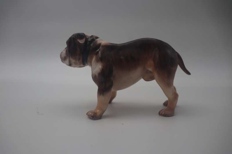 Royal Doulton Bulldog HN 1047 Dog Figurine
