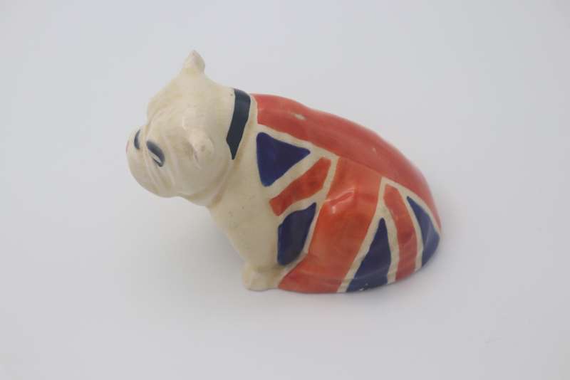 1938 Royal Doulton Vintage British Union Jack Bulldog Figurine RN 645 658
