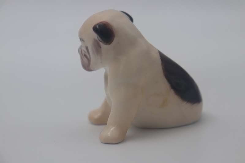 Vintage Royal Doulton Sitting Bulldog K2 9
