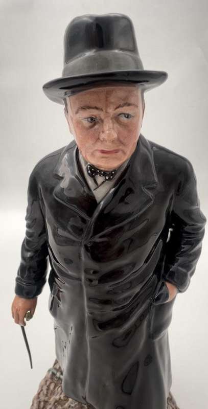 Royal Doulton -Winston S Churchill- Limited Edition Figure Hn3433 1992