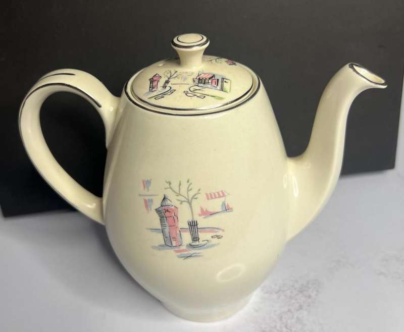 Rare Coffee Pot & Lid Montmartre by MEAKIN, ALFRED