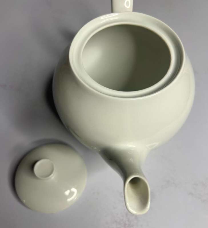 Vintage Richard Ginori White Porcelain Teapot