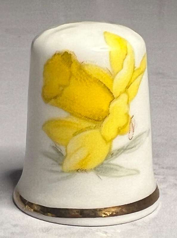 12 Vintage Fine Bone China Sewing Thimbles