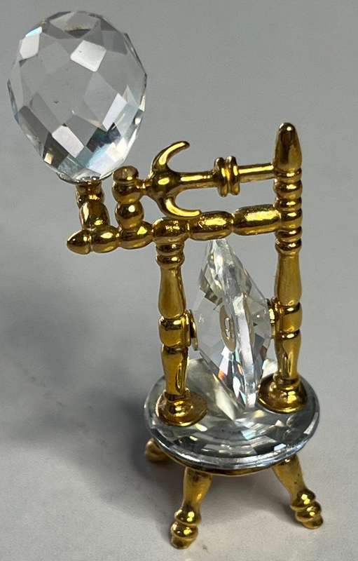Swarovski Crystal Memories Spinning Wheel Figurine