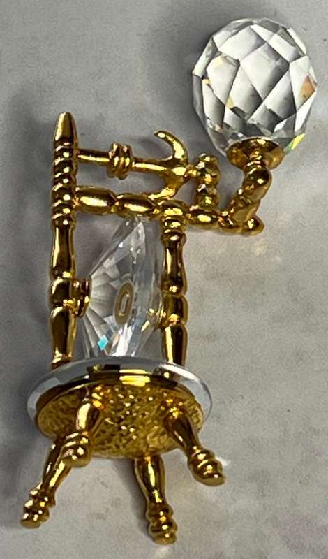 Swarovski Crystal Memories Spinning Wheel Figurine