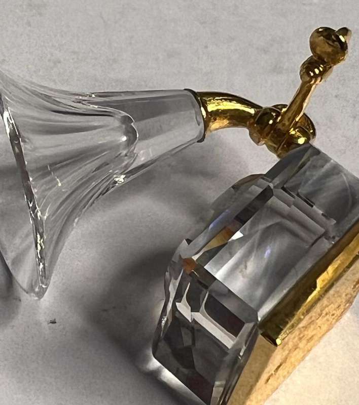 SWAROVSKI CRYSTAL MEMORIES  GRAMOPHONE GOLD