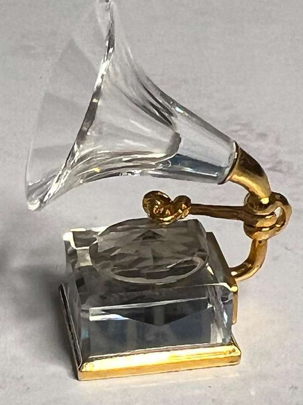 SWAROVSKI CRYSTAL MEMORIES  GRAMOPHONE GOLD