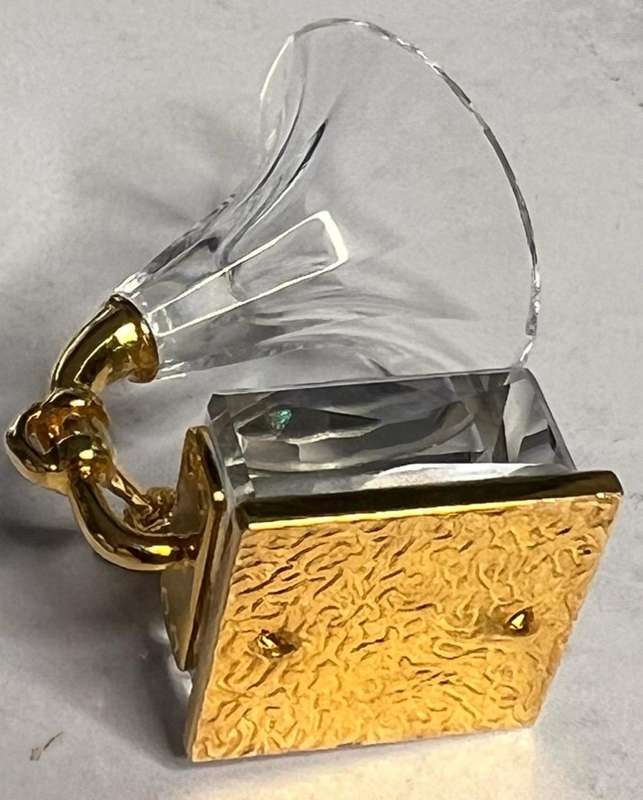 SWAROVSKI CRYSTAL MEMORIES  GRAMOPHONE GOLD