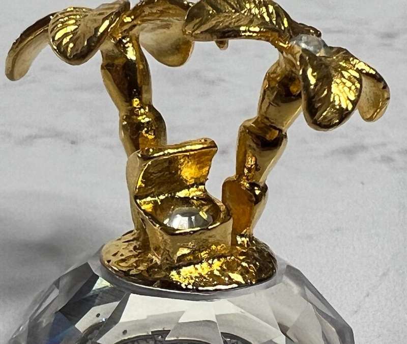 SWAROVSKI CRYSTAL MEMORIES  TREASURE ISLAND GOLD