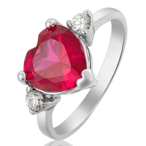 **Dainty Heart Single Soltaire White Gold Diamond Ring**
