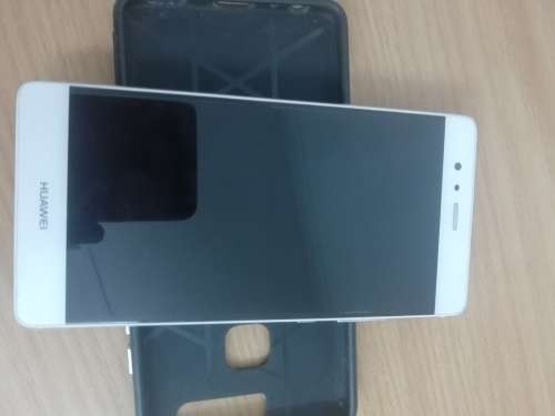 HUAWEI P9