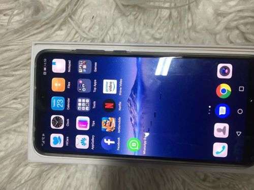 Huawei P20 Pro Dual sim  , like new box and accessories