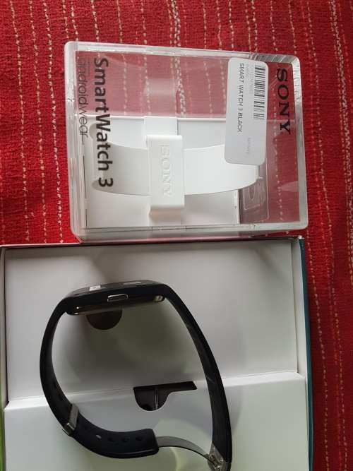 SONY XPERIA XA ULTRA + SONY SMARTWATCH 3 in box