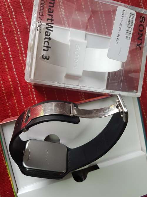 SONY XPERIA XA ULTRA + SONY SMARTWATCH 3 in box