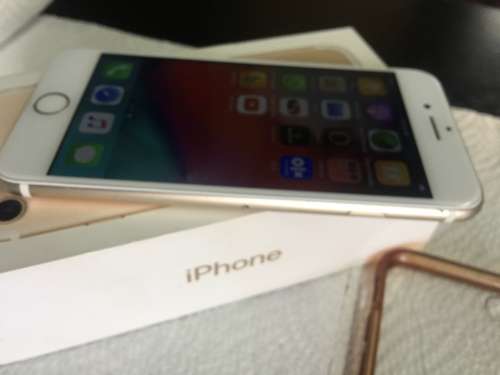 APPLE IPHONE 7 , GOLD 32 GB , + BOX please read