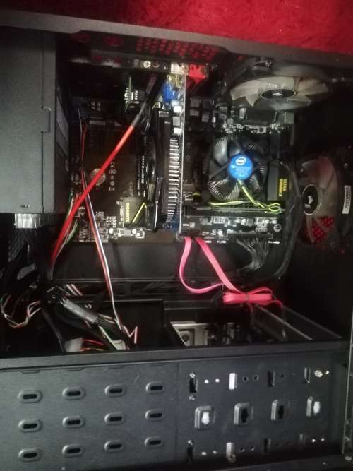 GAMING COMPUTER, CORE I5 6600K, 8GB DDR4 RAM, GT630 2GB GPU, 2TB HDD
