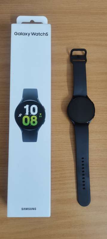 Samsung Galaxy Watch 5 40mm LIKE NEW
