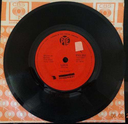 Seven Single The Kinks - Lola/Berkeley Mews