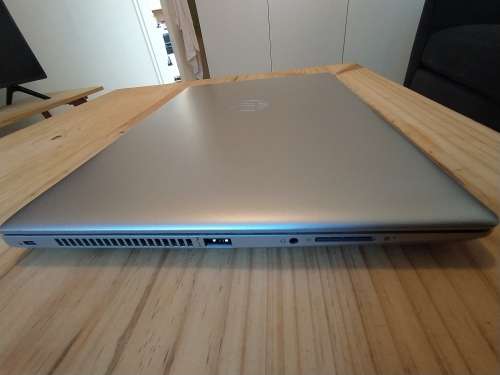 HP Probook 440 G5 i5 8250u 8 GB RAM