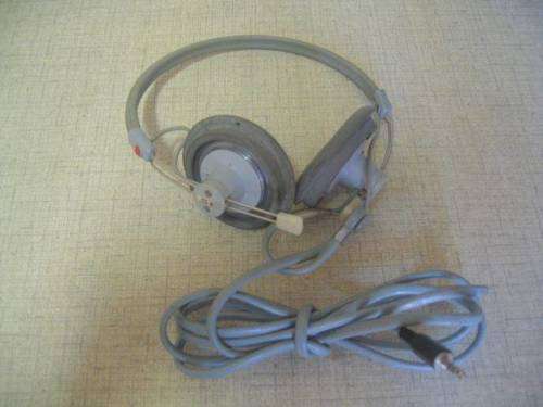 AKG HEADPHONES Quality sound reproduction