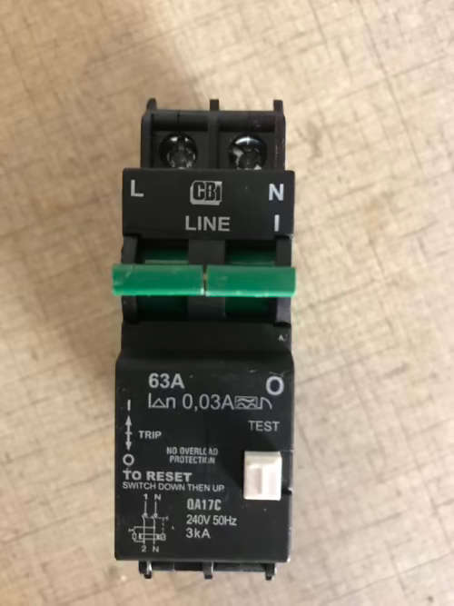 CBI QA 17 C EARTH LEAKAGE CIRCUIT BREAKER