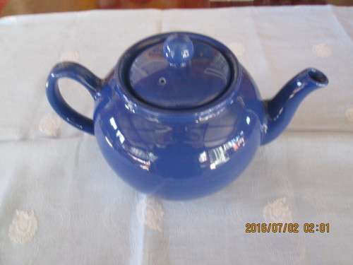 Large Blue 2 Litre Teapot