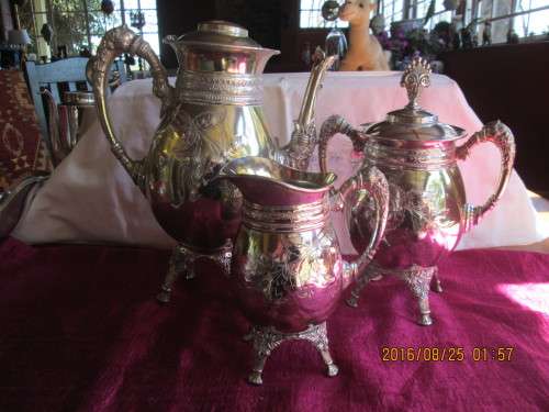 3 pce Vintage Rodgers & Smith Ornate Tea set Silver plated