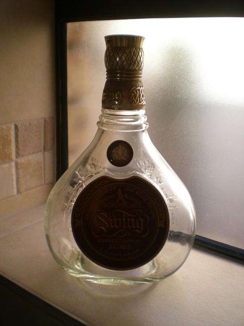 Empty Swing Bottle (Johnnie Walker) +/- 20yrs Old