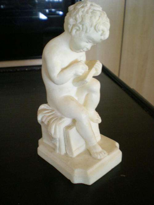 "Le Ron" Sculpture Little Boy Reading. 15cm "To Cute"