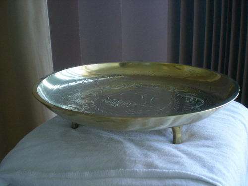 Lovely Brass Dish. 23cm Width 900grams. Fruit Bowl or Cake Stand.