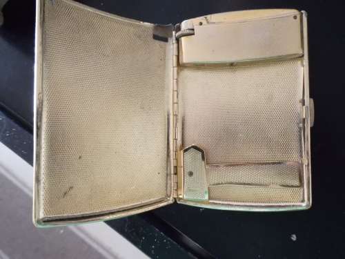 Old Cigarette Case with Lighter fitted inside. c1960/1970.