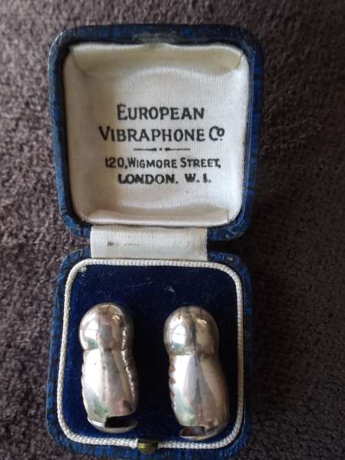 European Vibraphone Co. Vibraphone set still in Original Box.
