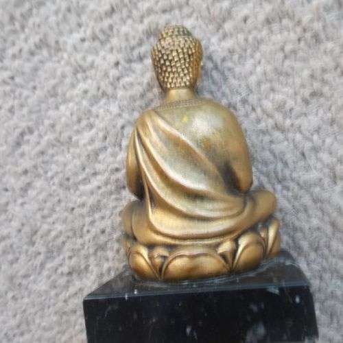 Tibetan/Indian Buddha 8cm tall... Post Net R120