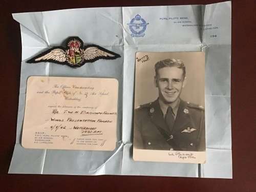SAAF WW2 Pilot wings, Wings Parade invitation detail and photograph.