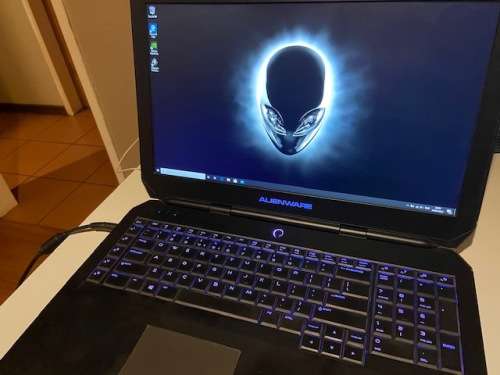 Alienware 17 R3 - i7 6700HQ - 16GB RAM - GTX 980M 8GB